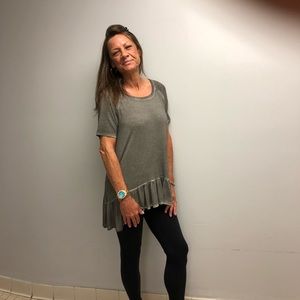 Meet your Posher, Antoinette